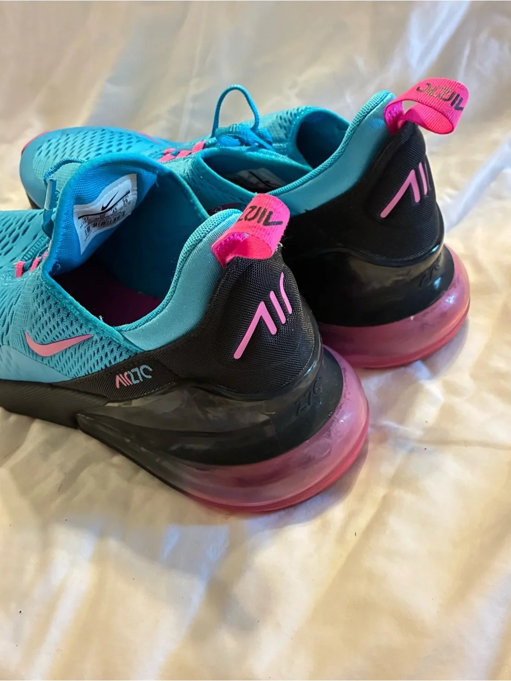 Nike Air Max 270 Men's Athletic Shoes - Turquoise/Pink